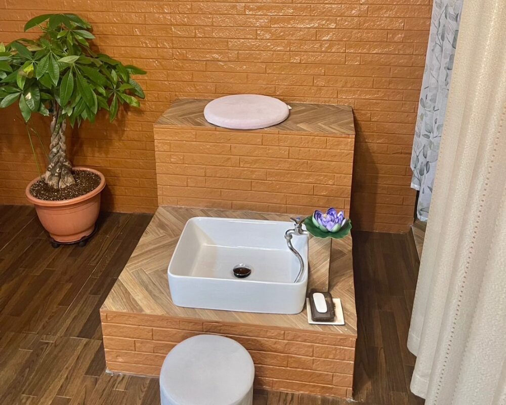 小美玉市江戸のタイ古式マッサージ・もみやの足洗い場